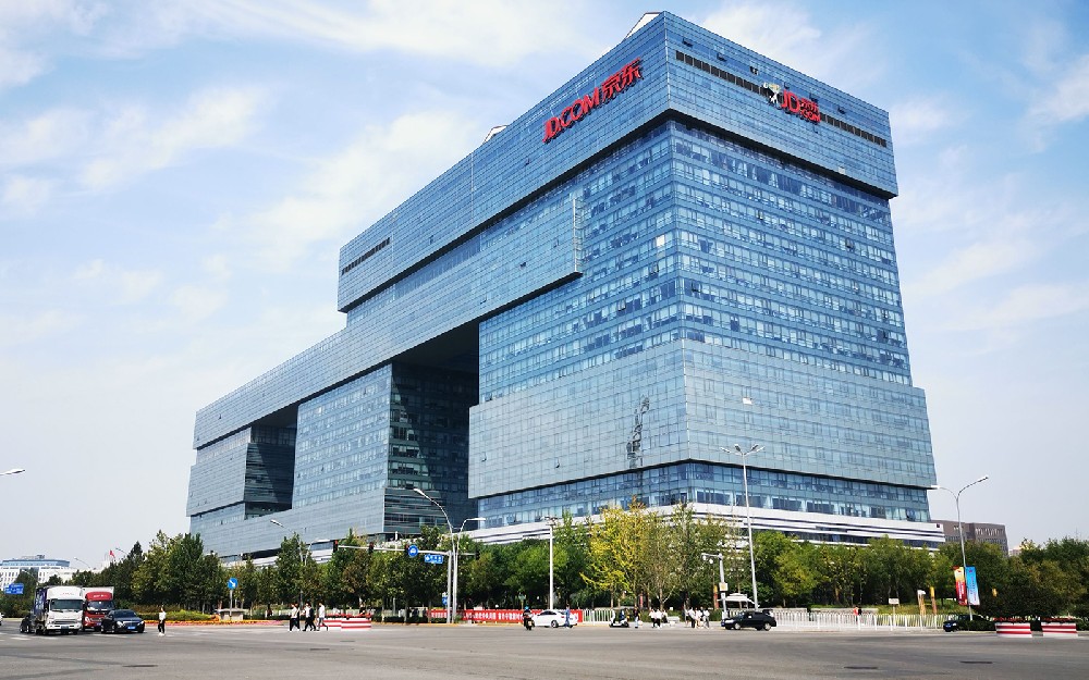 2002-1.jpg